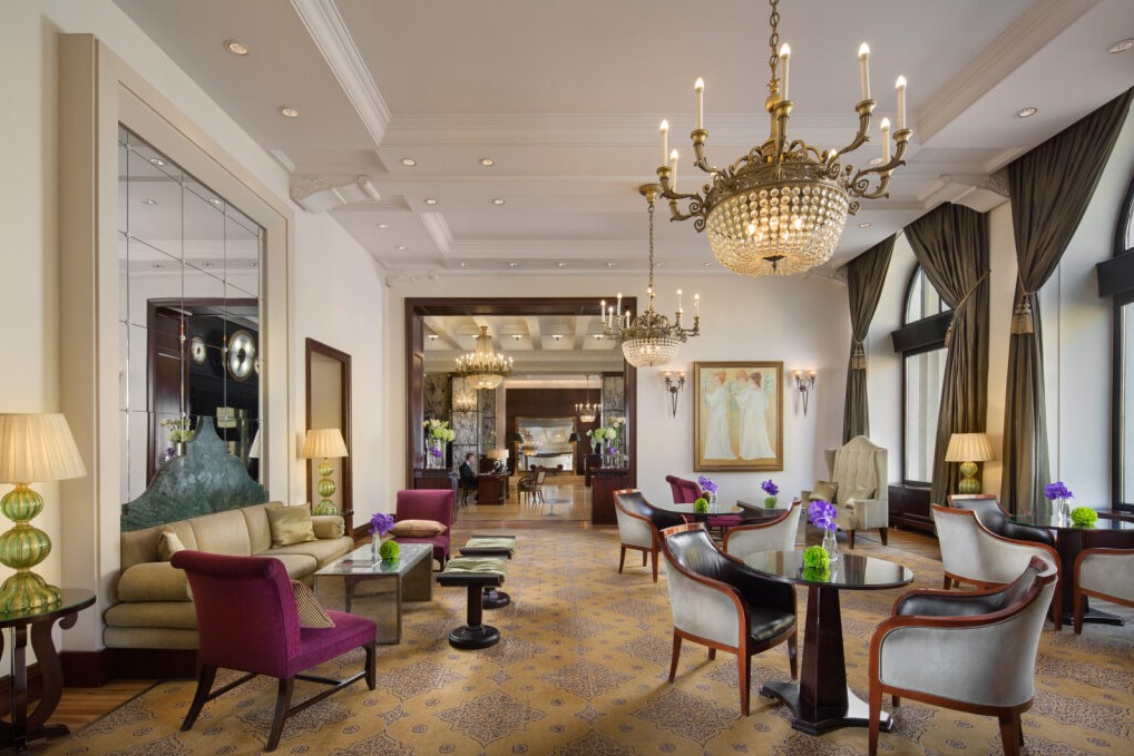 Esplanade Zagreb Hotel Cocktail Bar.jpg