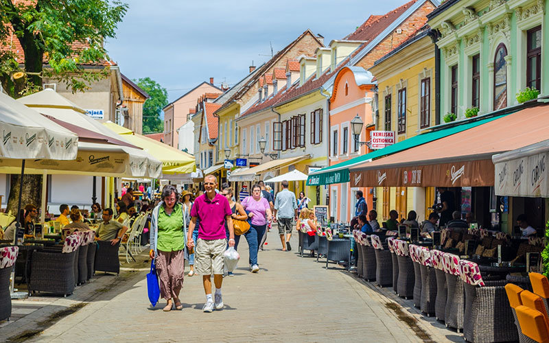 Tkalciceva-Street-800x500-photo-trabantos-day.jpg